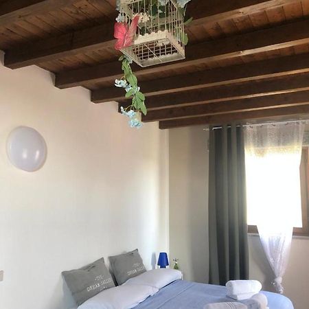 Bed and Breakfast Attico by Marconi 11 Besozzo Esterno foto